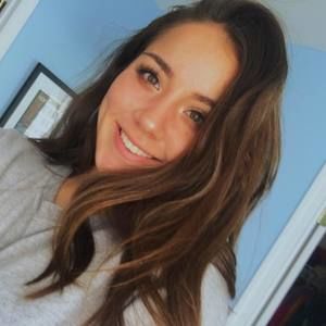 Meet your Posher, Nina